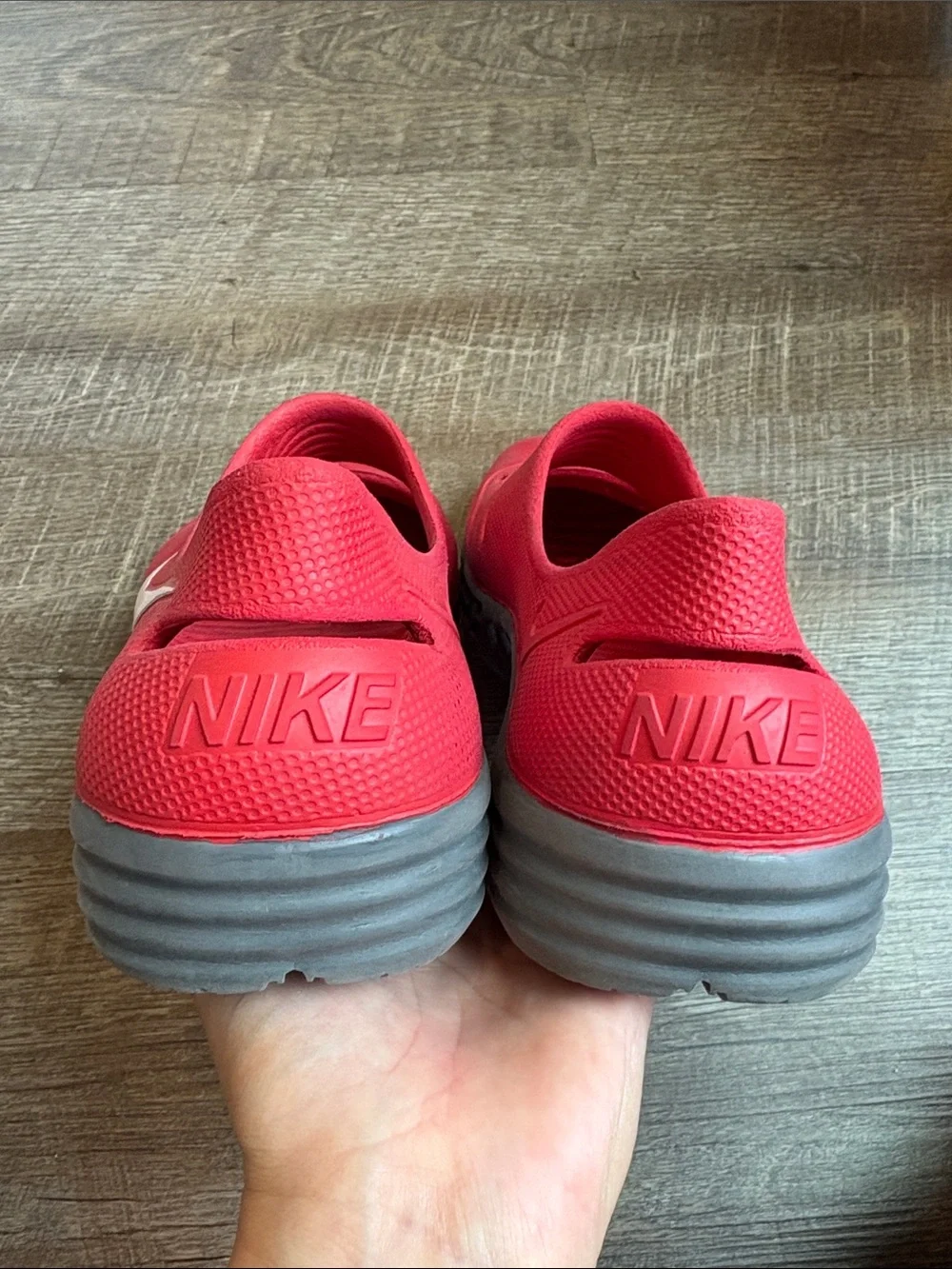 Nike SolarSoft Slip On Shoes Men’s 10/W11 University Red RARE
